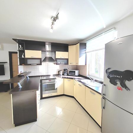Apartments Mia บัชกา ภายนอก รูปภาพ