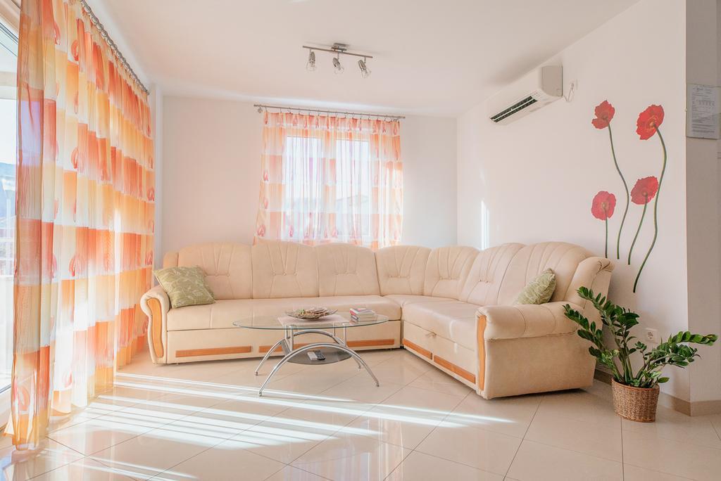 Apartments Mia บัชกา ภายนอก รูปภาพ